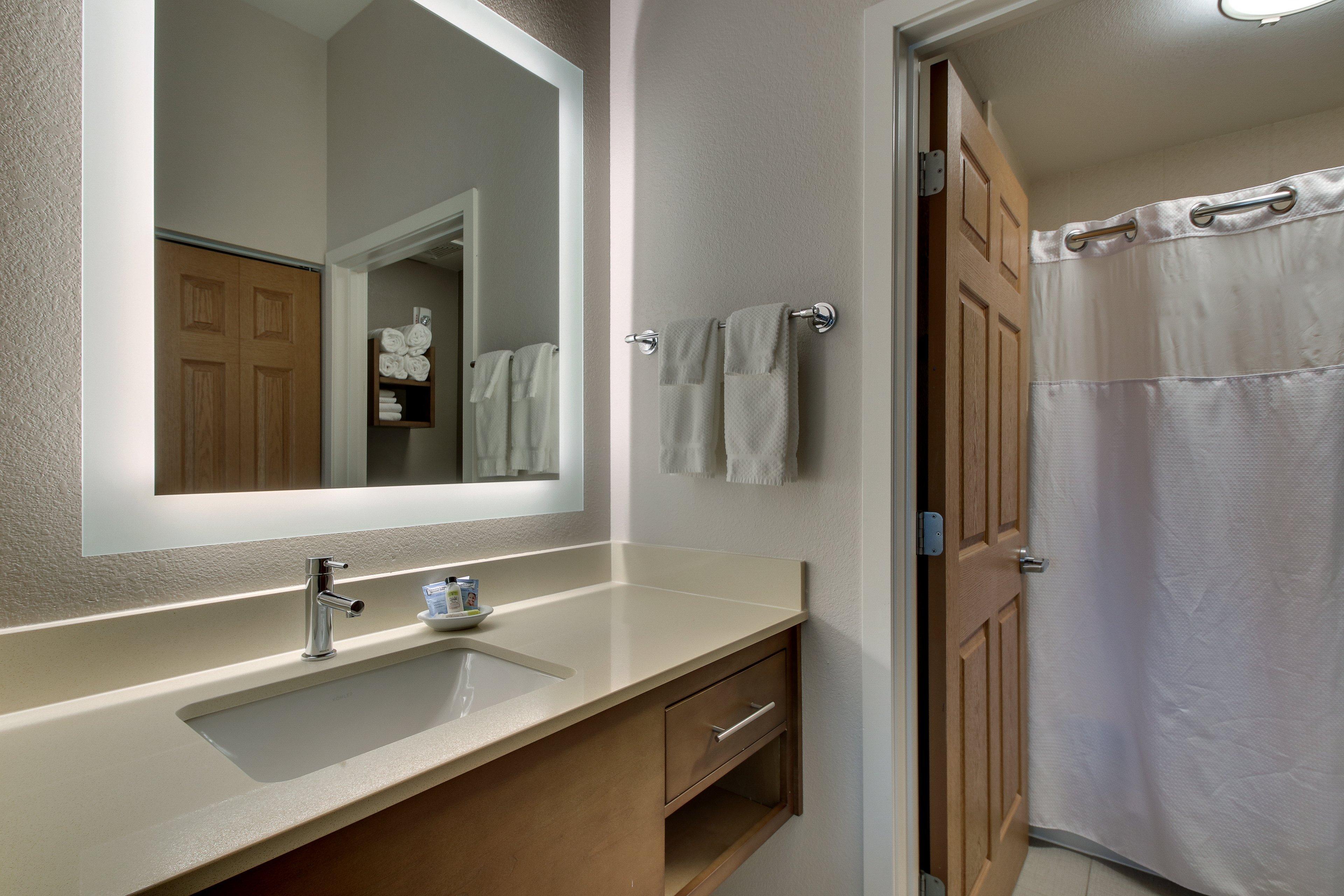 Staybridge Suites Missoula By Ihg Esterno foto
