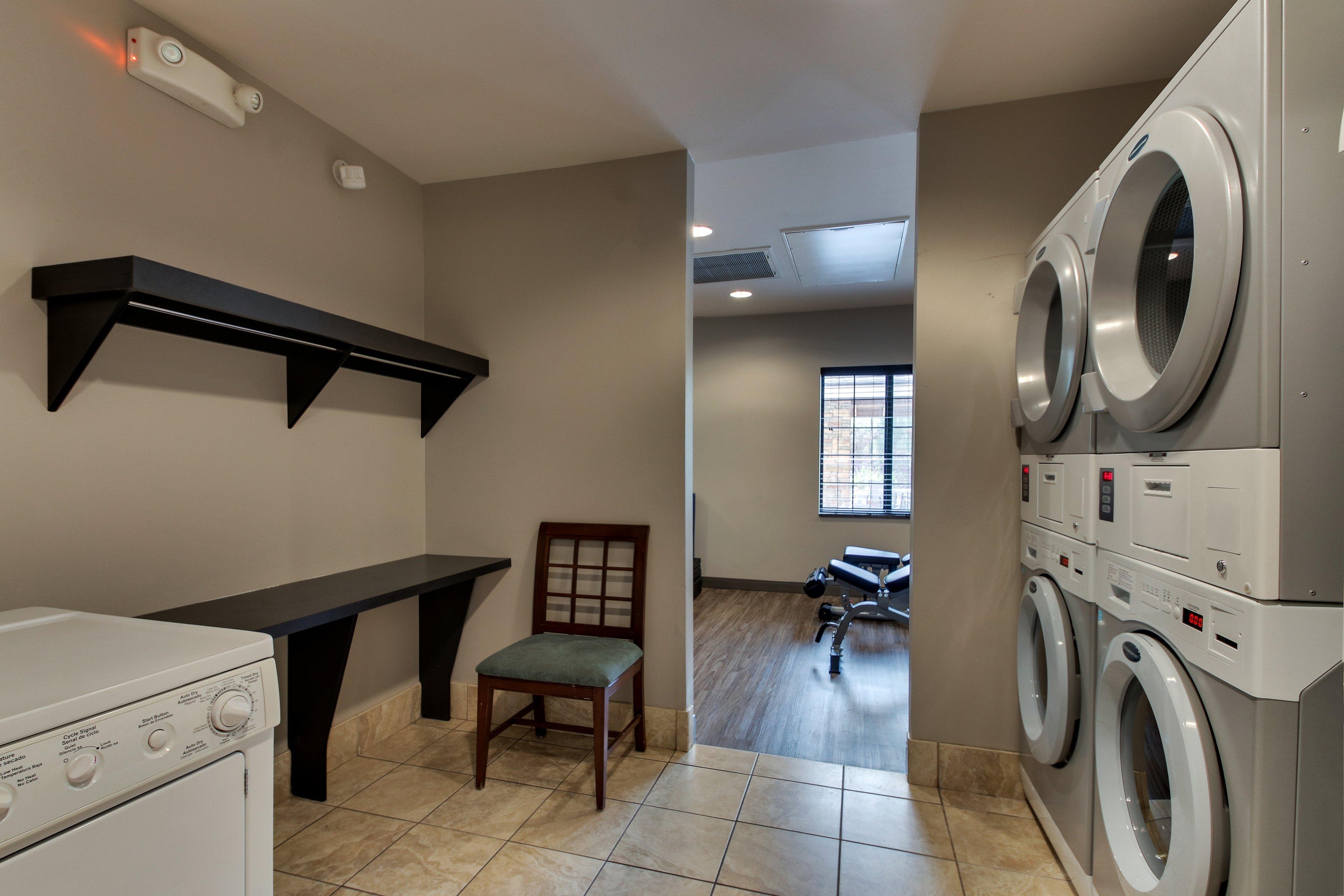Staybridge Suites Missoula By Ihg Esterno foto